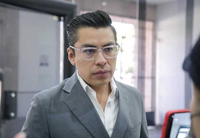 Dip. Cuauhtli Fernando Badillo Moreno